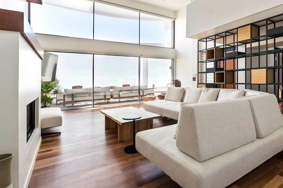 5 Bedrooms Villa in VOULA