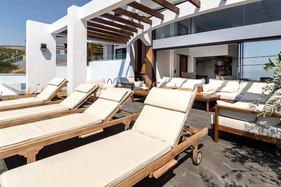 5 Bedrooms Villa in VOULA